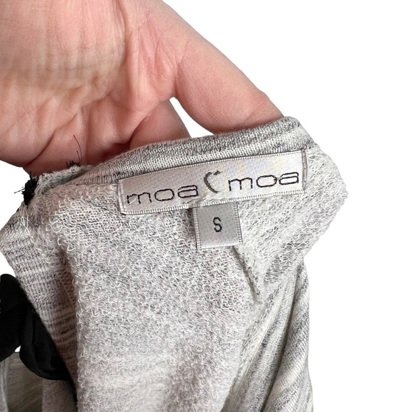 Moa Moa Gray Space Dye Embellished Tie Open Back Knit Blouse - Picture 12 of 12